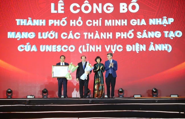 Khai mạc Liên hoan Phim Việt Nam lần thứ XXIV: Khẳng định vị thế sự kiện Điện ảnh quốc gia - Ảnh 5.