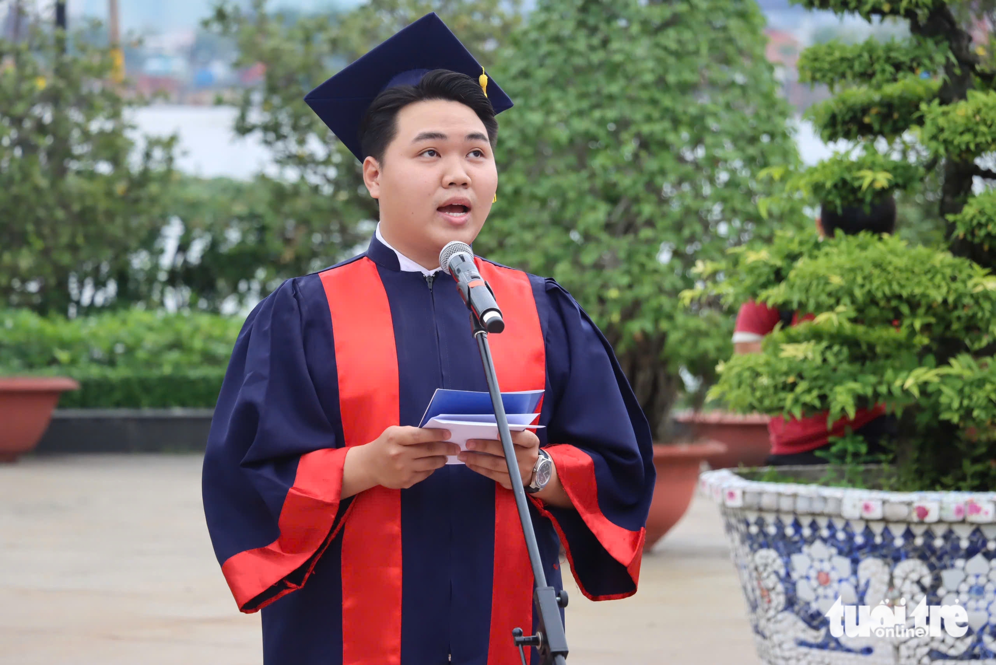 Hội Sinh viên Việt Nam TP.HCM vinh danh 88 gương thủ khoa tuyển sinh, tốt nghiệp- Ảnh 3.