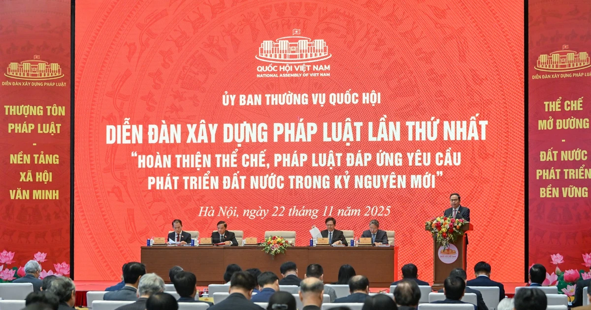 Đưa thể chế pháp luật trở thành lợi thế cạnh tranh, động lực phát triển đất nước