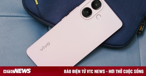 Vivo V60 Lite 5G 'sáng cửa' hút người trẻ ở phân khúc tầm trung