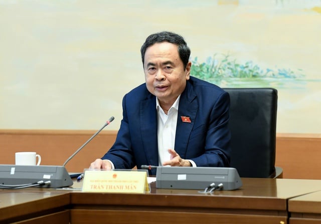 Chủ tịch Quốc hội nói về Bệnh viện Ung bướu Cần Thơ 9 năm chưa hoàn thành- Ảnh 1.