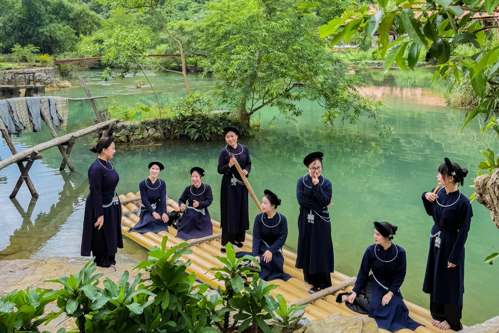 Cao Bang កសាង​ផលិតផល​ទេសចរណ៍​កសិកម្ម​ជា​ច្រើន​ទាក់ទាញ​ភ្ញៀវ​ទេសចរ​យ៉ាង​ច្រើន​កុះករ - ២