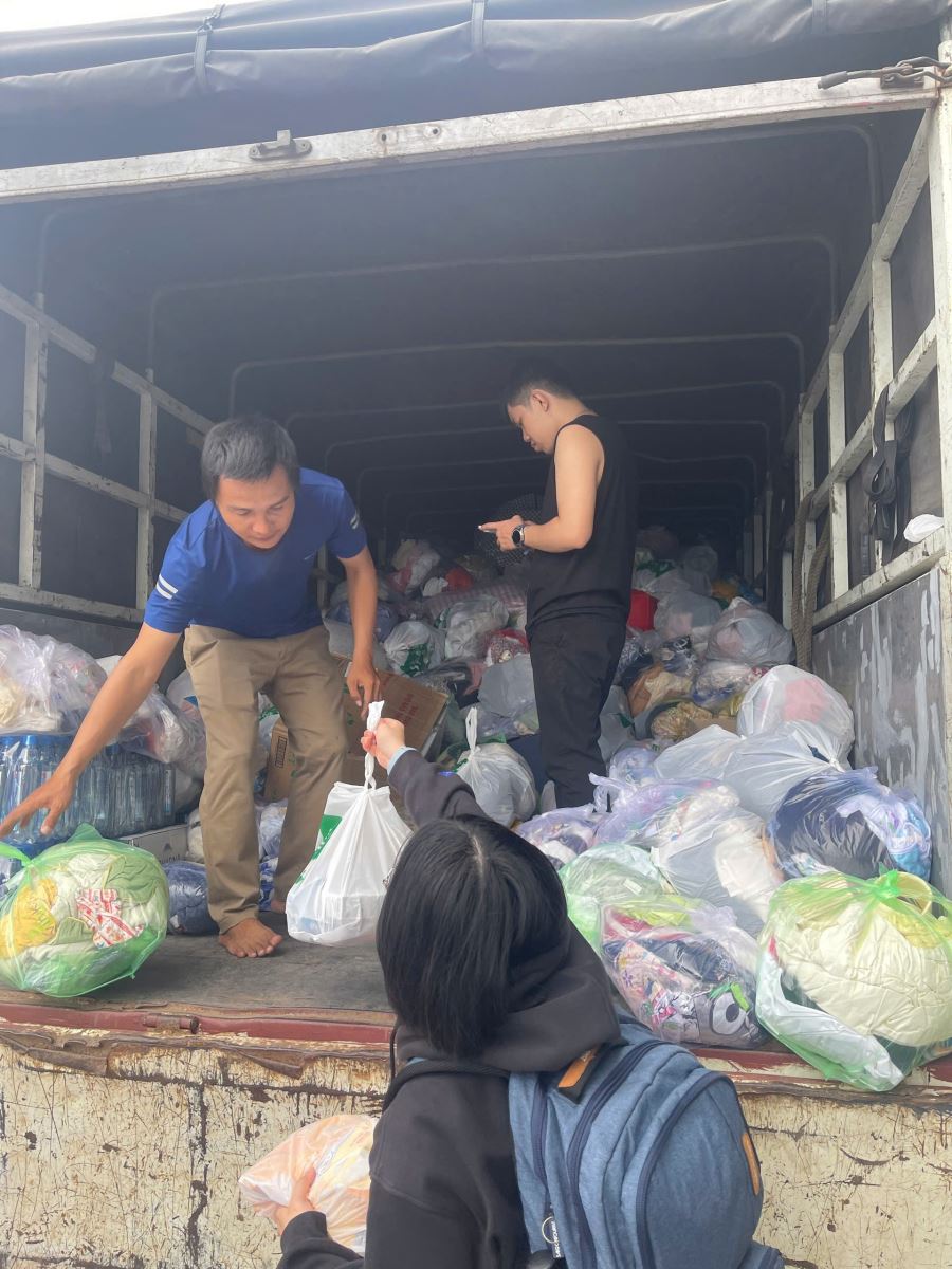 Подпись к фотографии