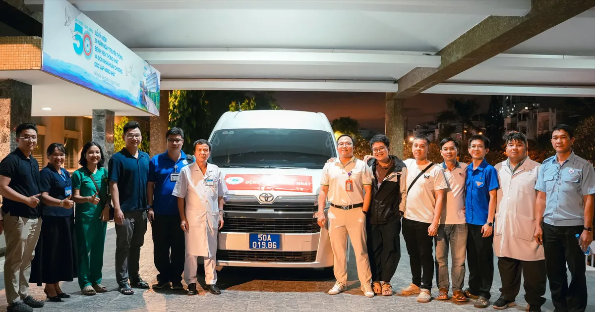 Bệnh viện Thống Nhất chi viện 10 bác sĩ hỗ trợ tỉnh Khánh Hòa