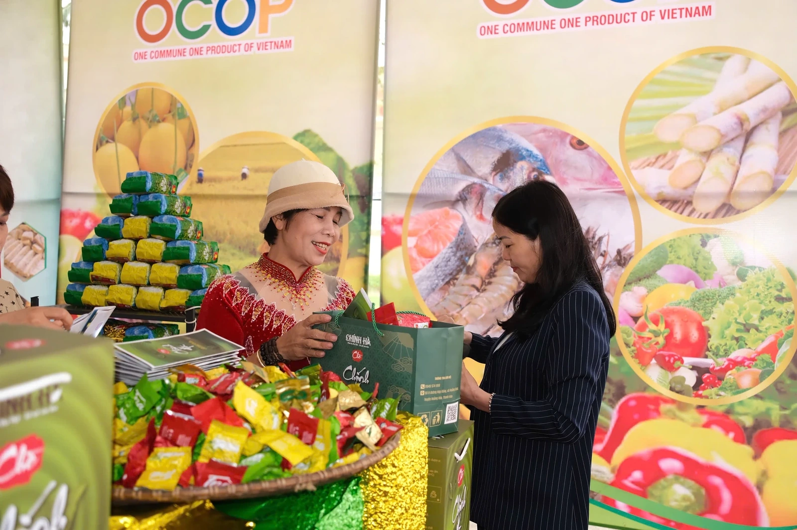 Thanh Hoa نے 2025 میں چوتھی محفوظ فوڈ مارکیٹ کا اہتمام کیا۔