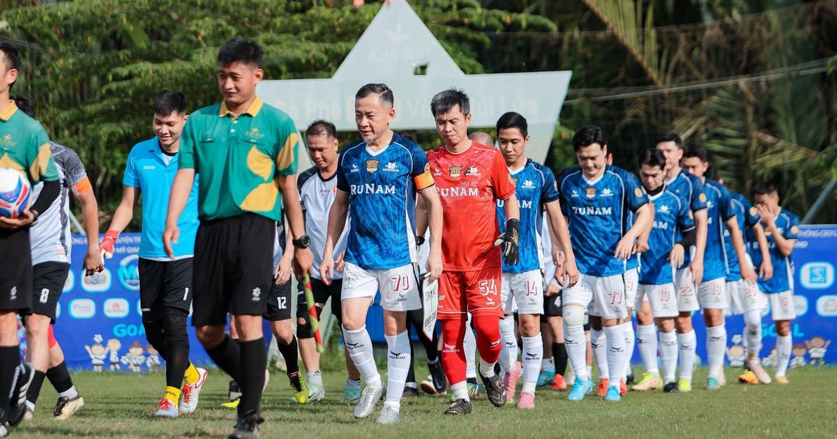 2 trận đấu 'Hãy chia nhau hơi ấm của trái tim' hướng về miền Trung