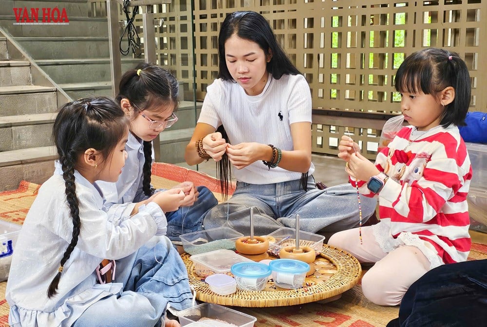 Pembukaan Festival Warisan Budaya Da Nang 2025 - foto 12