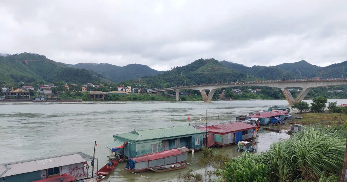 Đảm bảo an toàn khi Thủy điện Hòa Bình đóng cửa xả đáy