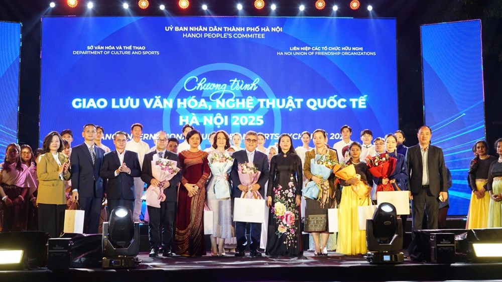 Το Ανόι διαδίδει μήνυμα ειρήνης μέσω διεθνών πολιτιστικών και καλλιτεχνικών ανταλλαγών 2025 - φωτογραφία 4