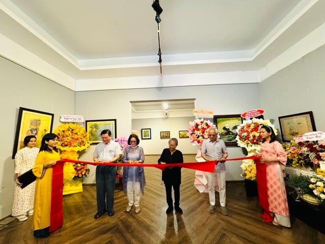 'Chinh phụ ngâm': Se duyên tri âm giữa Đặng Trần Côn và Đoàn Thị Điểm qua... lụa- Ảnh 4.