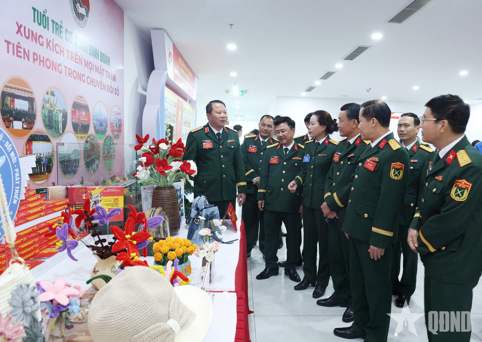 Các tổ chức quần chúng Binh đoàn 12 tiên phong, xung kích trên những công trình trọng điểm