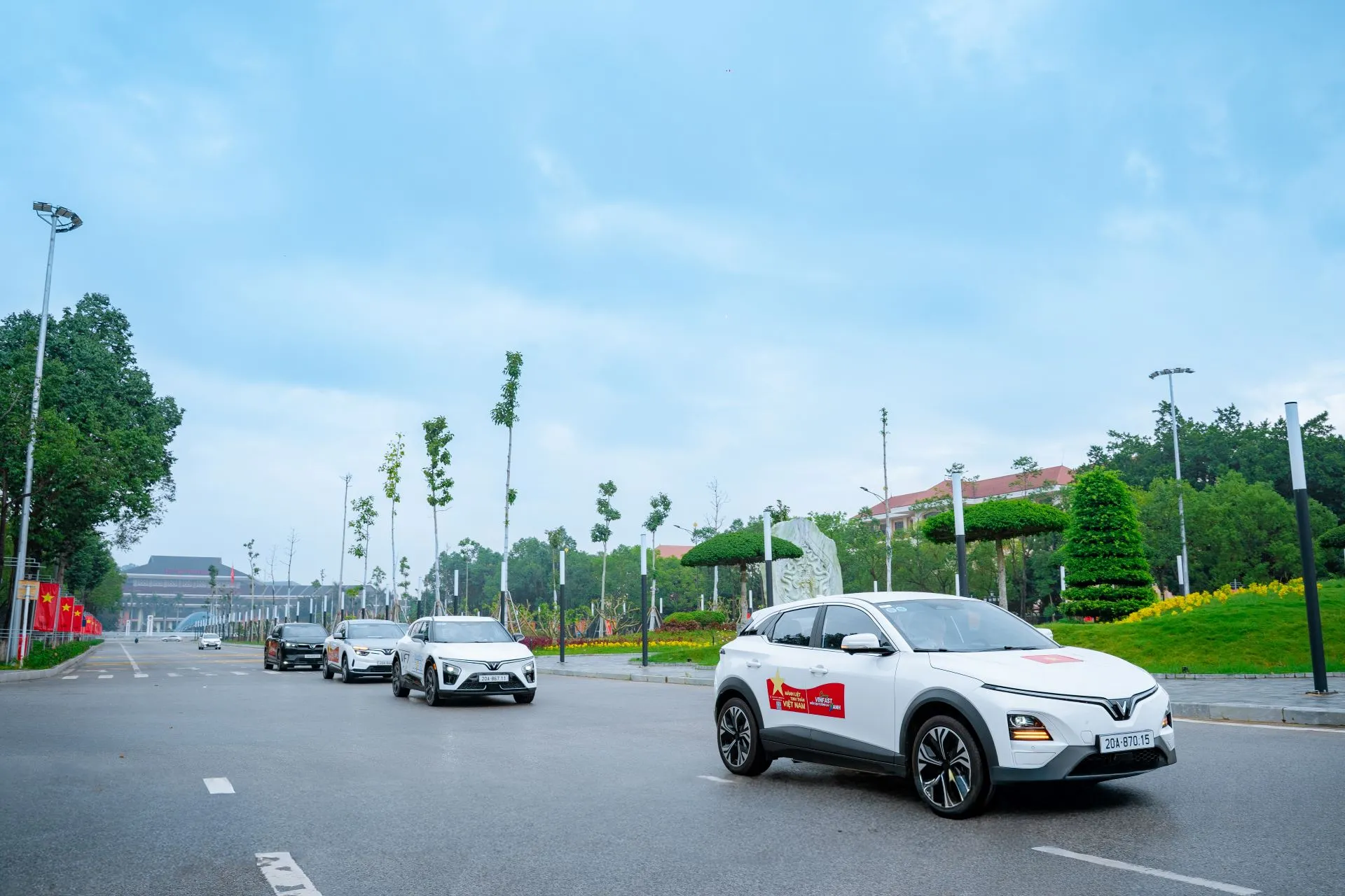 Last 9 days to receive “max level” incentives in November when buying “car of the year” VinFast VF 5