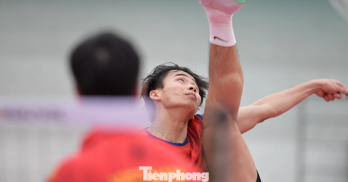 Đội tuyển cầu mây Việt Nam đêm ngày tập luyện, quyết lần nữa đánh bại Thái Lan