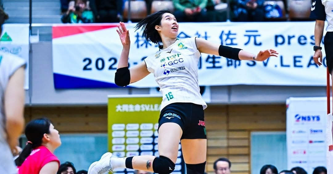 Đánh bại đội của Bích Thủy, Thanh Thúy nhận giải MVP