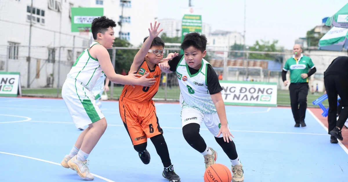 32 đội tranh tài tại Vòng chung kết Giải bóng rổ học sinh tiểu học Hà Nội 2025