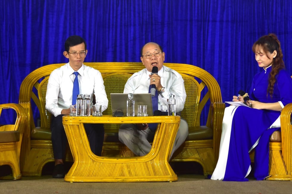 आधुनिक शिक्षकों की 6 योग्यताएँ और प्रशिक्षण उत्पाद जो 5 अनिवार्यताओं को सुनिश्चित करते हैं - 1