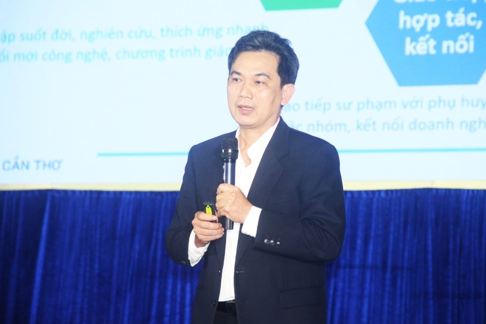 आधुनिक शिक्षकों की 6 योग्यताएँ और प्रशिक्षण उत्पाद जो 5 अनिवार्यताओं को सुनिश्चित करते हैं - 3