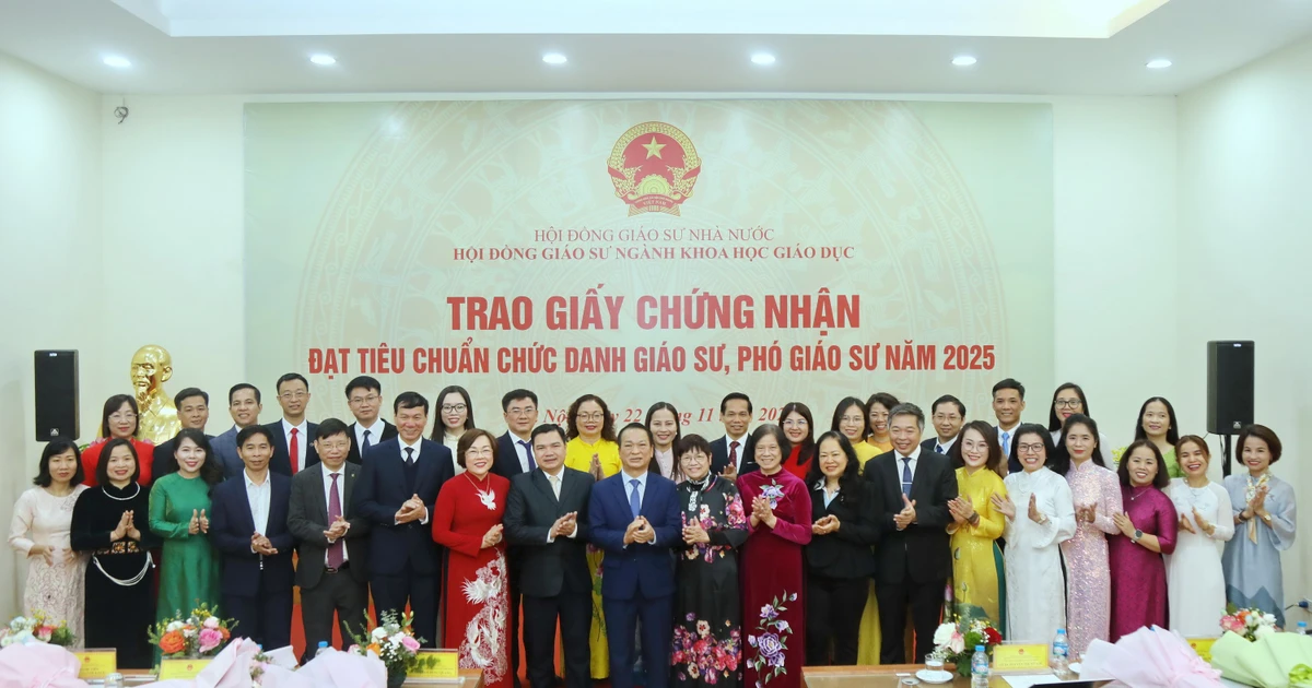 Vinh danh 31 Giáo sư, Phó Giáo sư ngành Khoa học giáo dục năm 2025