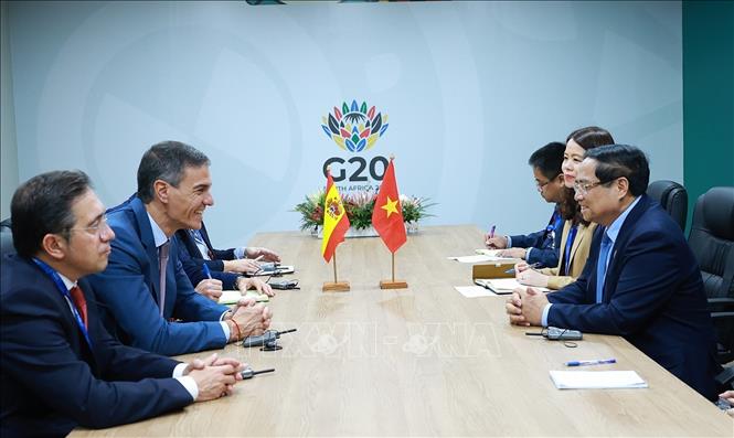 ຄຳບັນຍາຍຮູບພາບ