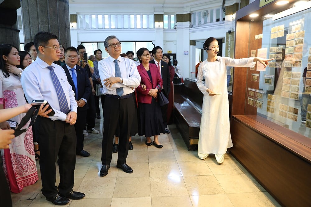 1.500'den fazla eserin yer aldığı 'Vietnam Paraları' sergisinin açılışı - fotoğraf 2
