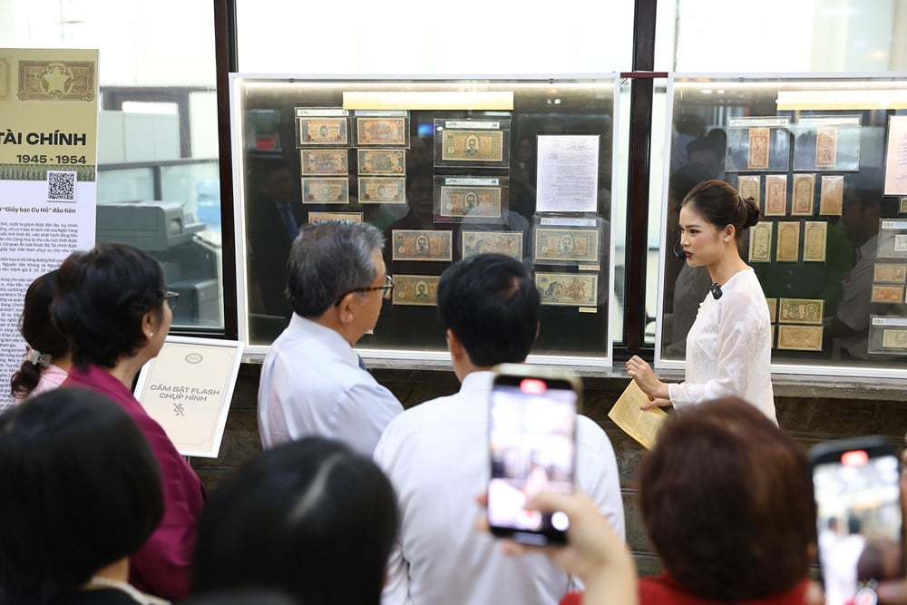 1.500'den fazla eserin yer aldığı 'Vietnam Paraları' sergisinin açılışı - fotoğraf 4