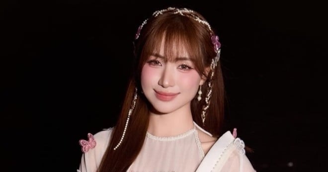 Sao Việt hết mình chung tay cứu trợ miền Trung, Tuấn Hưng xúc động ngày cúng mẹ