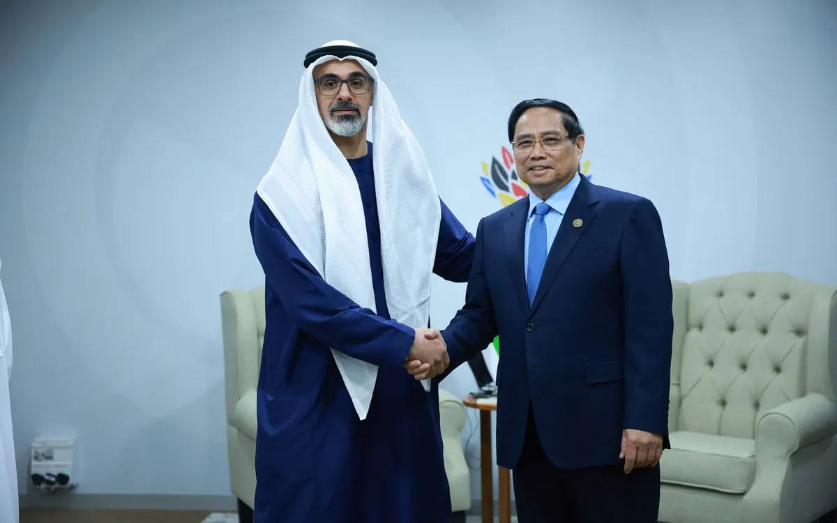 ທ່ານນາຍົກລັດຖະມົນຕີ ຟ້າມບິ່ງມິງ ຢືນຢັນວ່າ ຍາມໃດຫວຽດນາມ ຍາມໃດກໍຖືເປັນສຳຄັນການເພີ່ມທະວີການພົວພັນຮ່ວມມືກັບ UAE - ພາບ: VGP Thủ tướng Phạm Minh Chính khẳng định Việt Nam luôn coi trọng việc củng cố quan hệ hợp tác với UAE - Ảnh: VGP