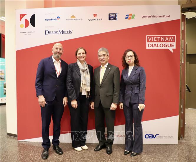 ចំណងជើងរូបថត