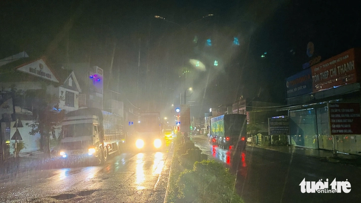 cứu trợ - Ảnh 7.