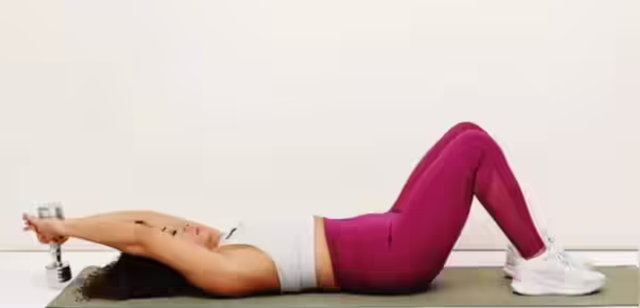 5 bài tập đơn giản giúp giảm đau vai đột ngột- Ảnh 4.