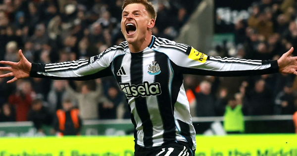 Man City nếm trái đắng, Newcastle tìm lại công thức chiến thắng