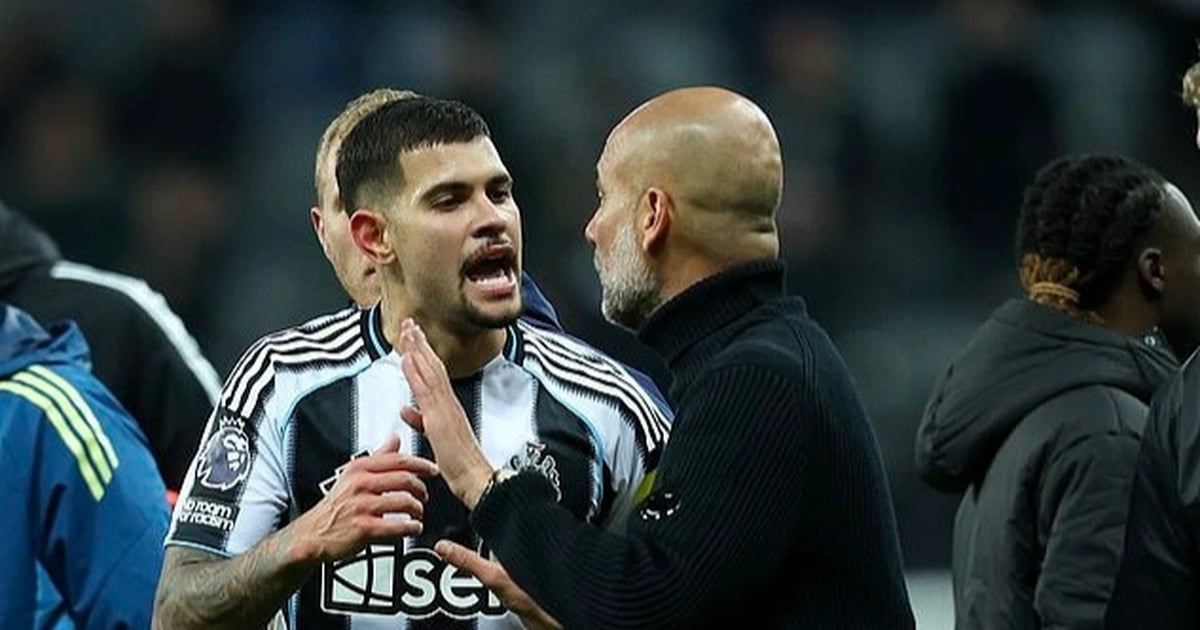 Phản ứng của Pep Guardiola sau khi Man City gục ngã trước Newcastle