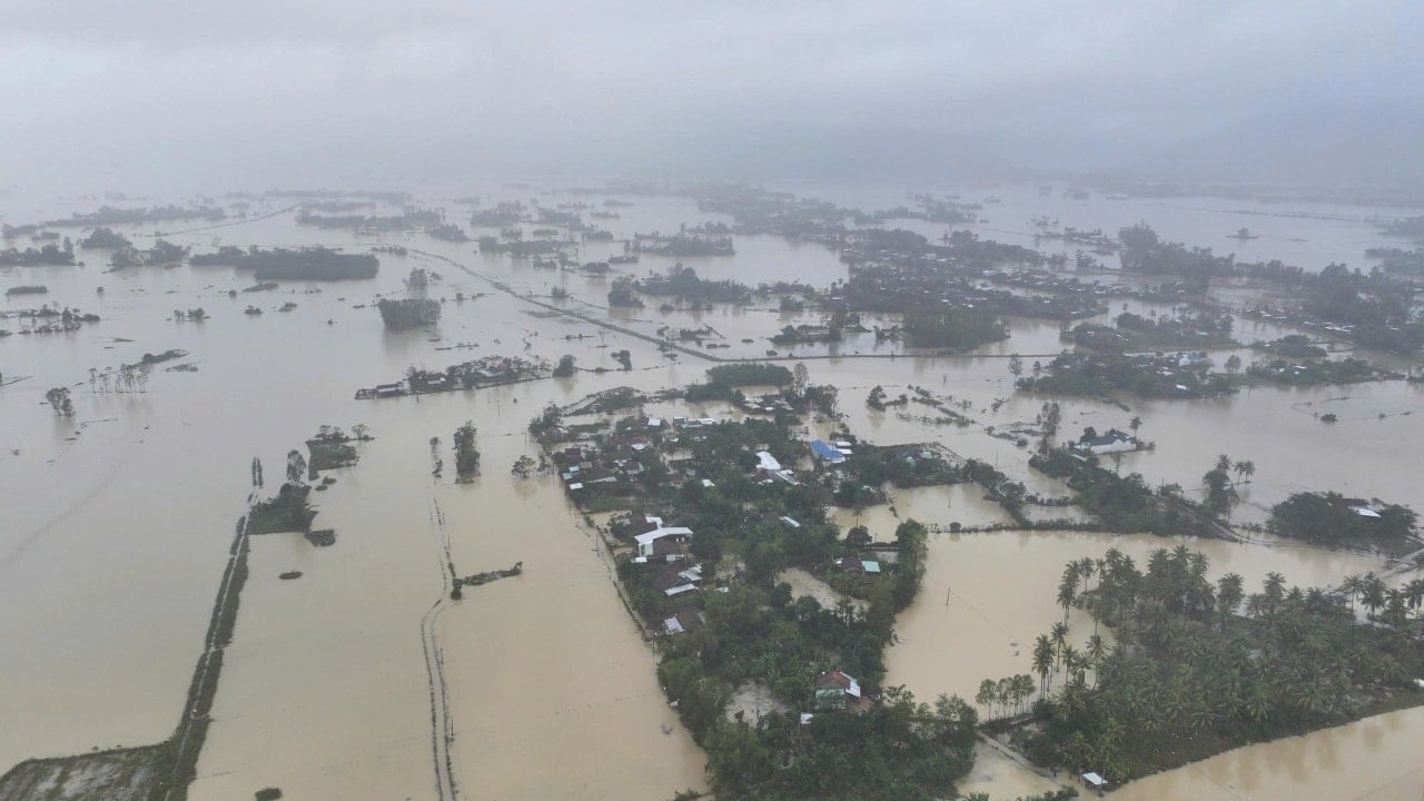 Quảng Trị đến Khánh Hòa khả năng mưa lớn cuối tháng 11, Biển Đông có thể có bão trong tháng tới
