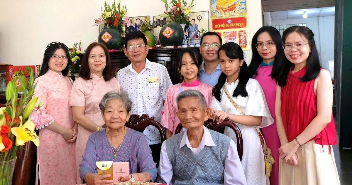 Khoảng cách giao tiếp phù hợp tạo hạnh phúc