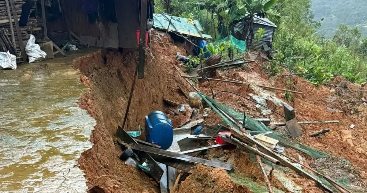 Đà Nẵng kích hoạt tình huống khẩn cấp vì sạt lở, sụt lún tại nhiều khu vực