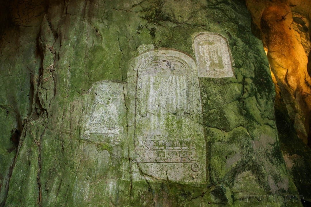 A Ma Nhai egy 78 kínai és Nom (Han Nom) írásjelekkel írt dokumentumból álló rendszer, amelyet Da Nang város Ngu Hanh Son festői helyének szikláira és barlangjaira véstek. Az UNESCO 2023-ban a Világemlékezet program ázsiai-csendes-óceáni térségbeli dokumentumörökségévé ismerte el.