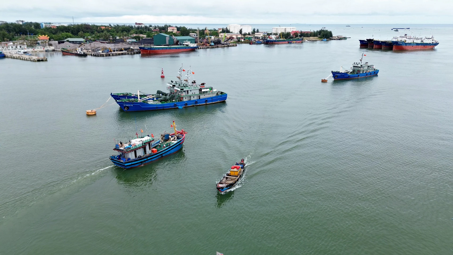 Đẩy mạnh ứng dụng công nghệ trong khai thác thủy sản