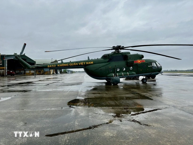 حملت طائرة من طراز مي-17 1.5 طن من المواد الغذائية لدعم المتضررين في المناطق المتضررة من الفيضانات.