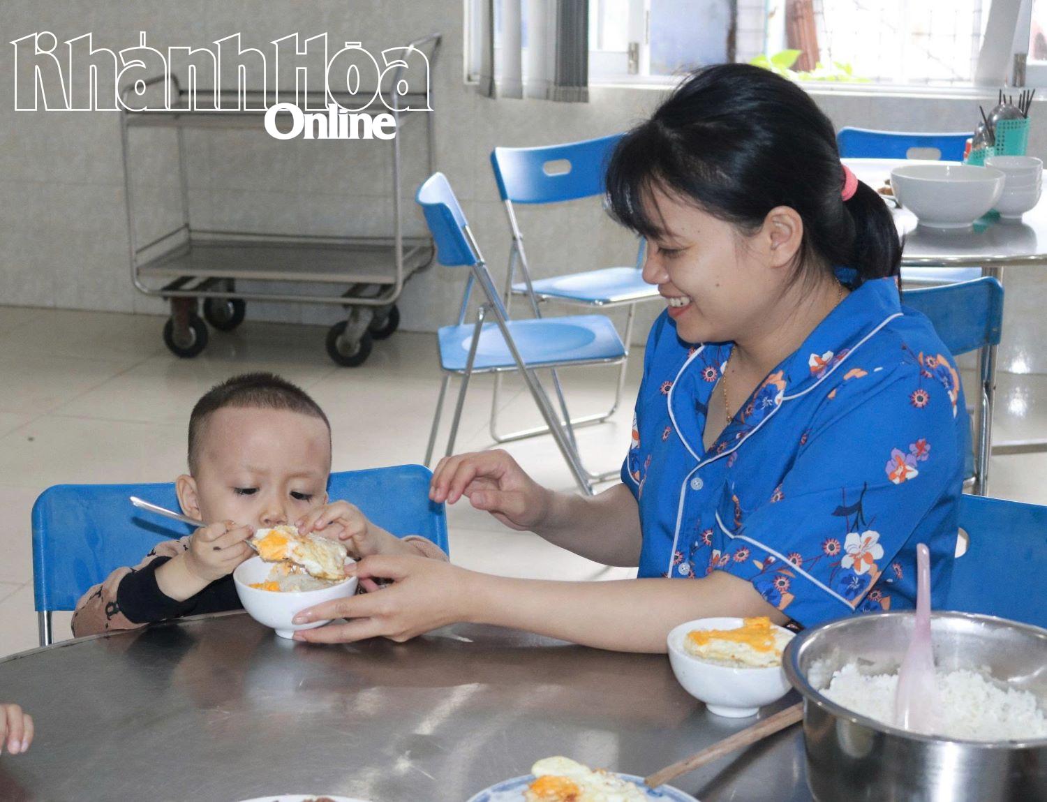 Mangsa banjir dijamin penginapan dan makanan yang baik apabila berteduh di Kilang Z753.