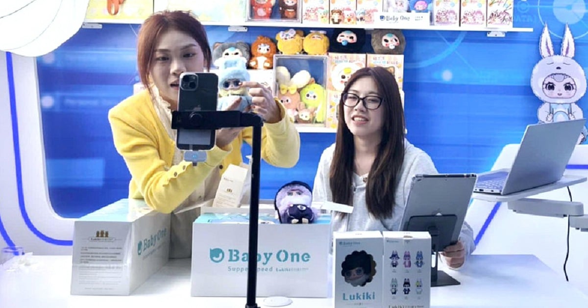 Công xưởng ngay trong trường nghề