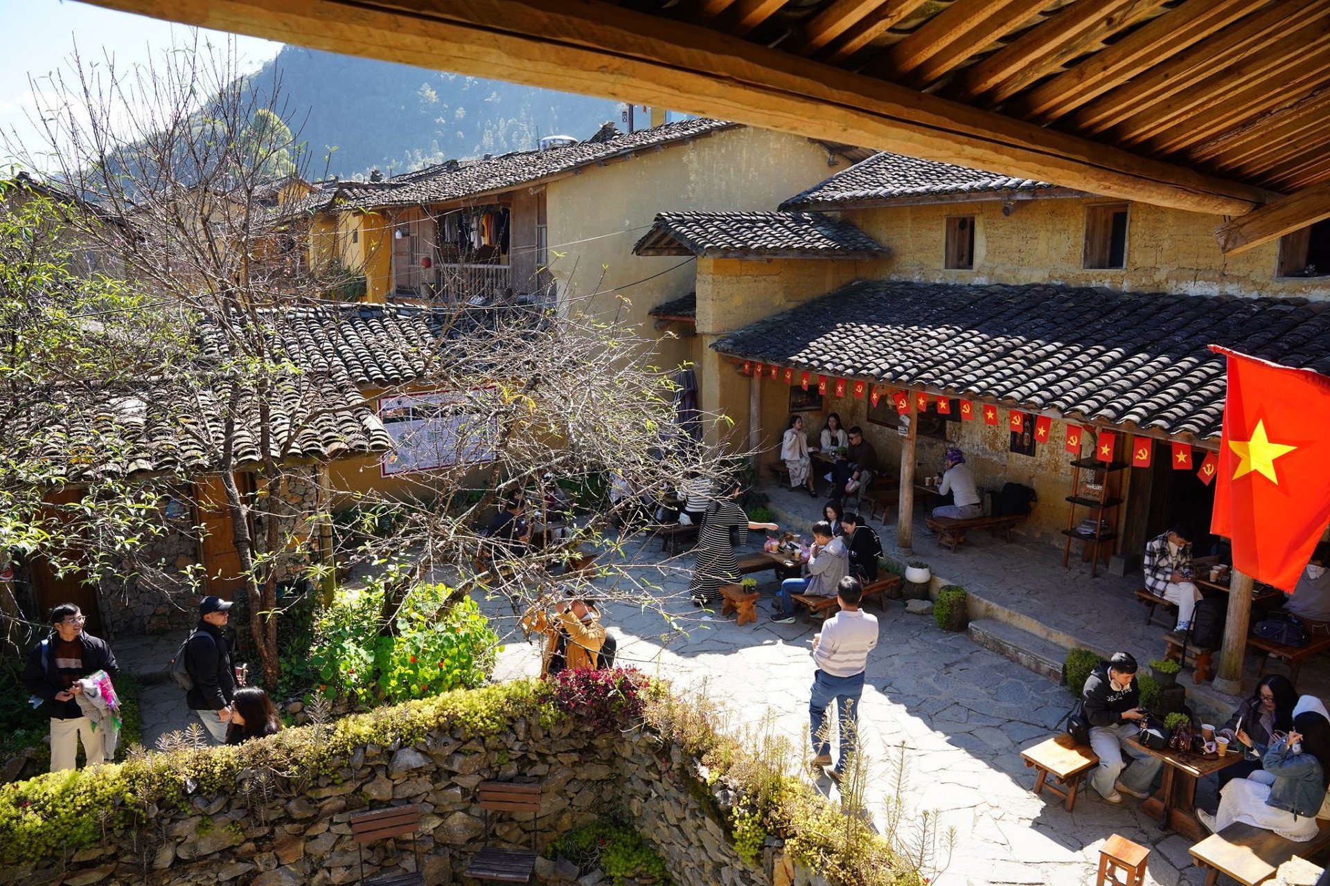 Lo Lo Chai Ha Giang turism