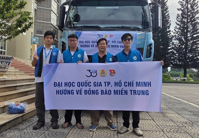 Giảm học phí sinh viên và nhiều hoạt động hướng về đồng bào vùng bão lũ- Ảnh 3.