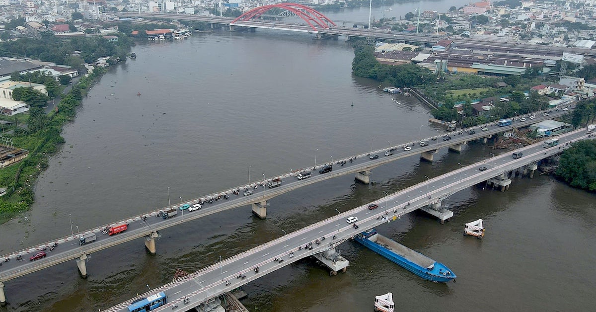 Cầu Bình Triệu 1 nâng tĩnh không xong trước 1 tháng, đi lại bình thường