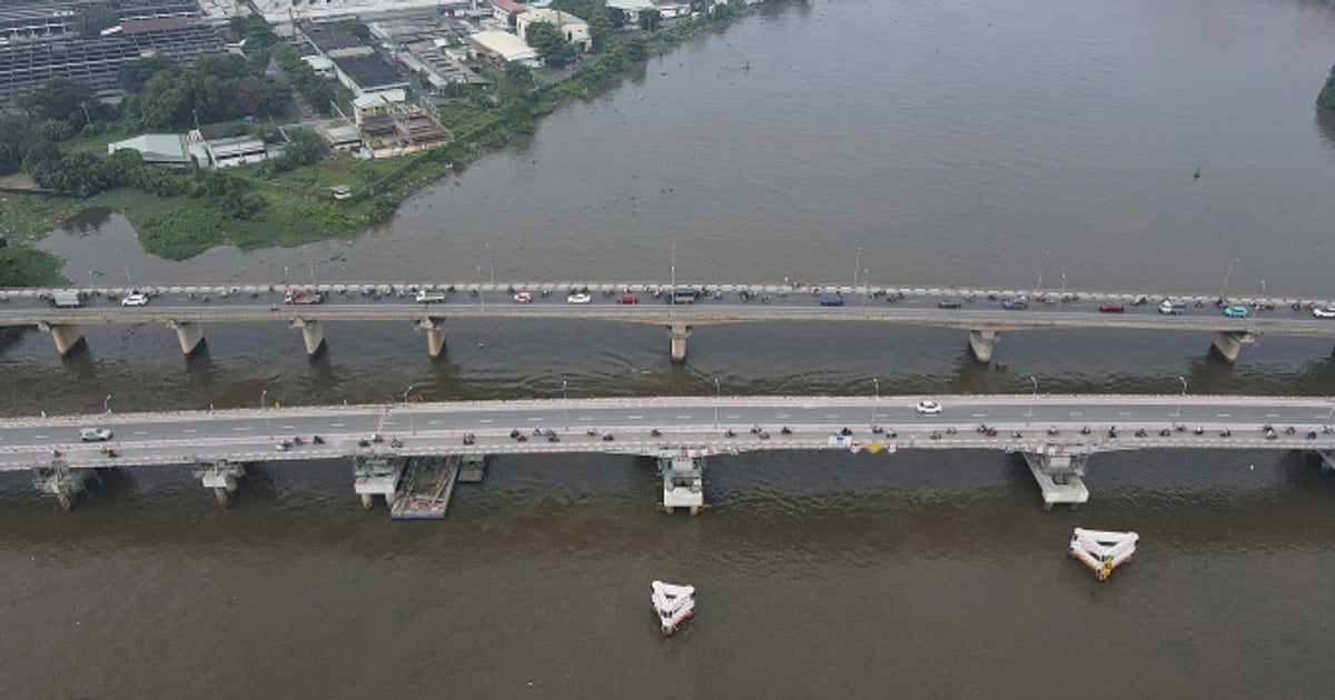 Cầu Bình Triệu 1 thông xe sau nâng tĩnh không: Giải pháp kỹ thuật mới tại Việt Nam