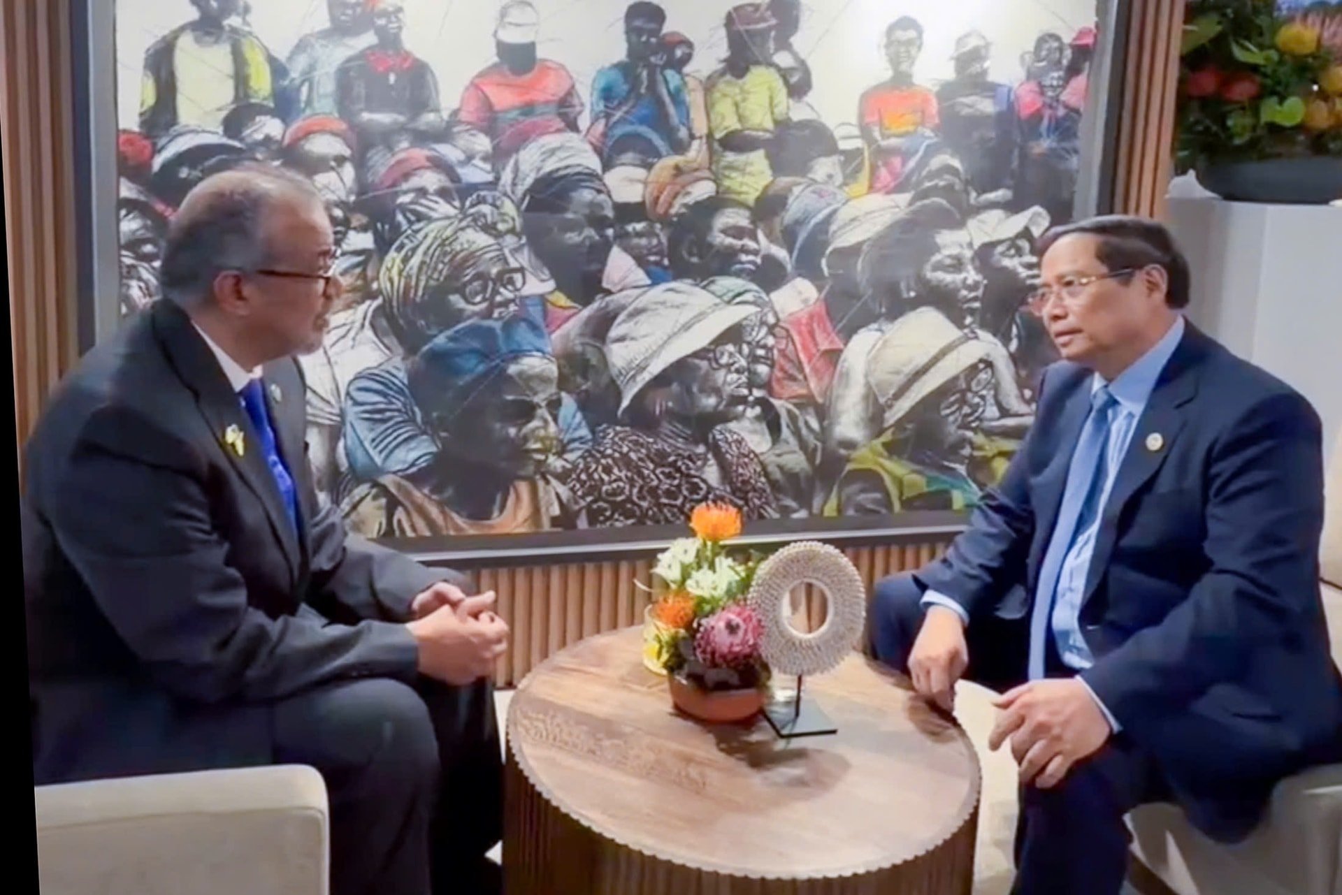 Thủ tướng đề nghị WHO hỗ trợ phòng ngừa dịch bệnh sau bão lũ lịch sử- Ảnh 1.