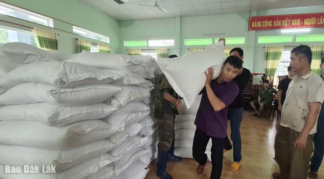 Phân bổ khẩn cấp gần 100 tỷ đồng khắc phục thiệt hại mưa lũ