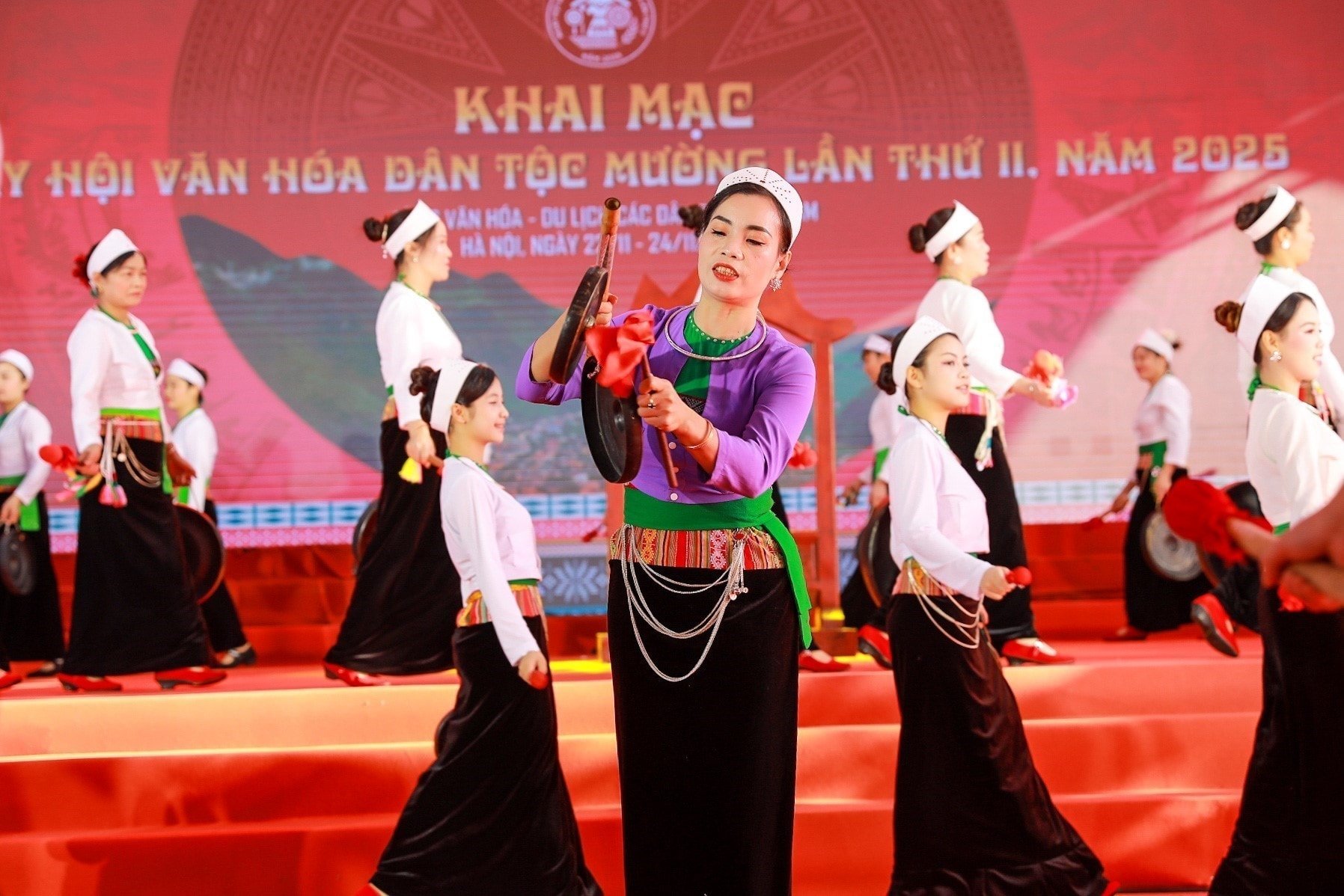 Khai mạc Ngày hội văn hoá dân tộc Mường lần thứ 2 năm 2025 - Ảnh 3.