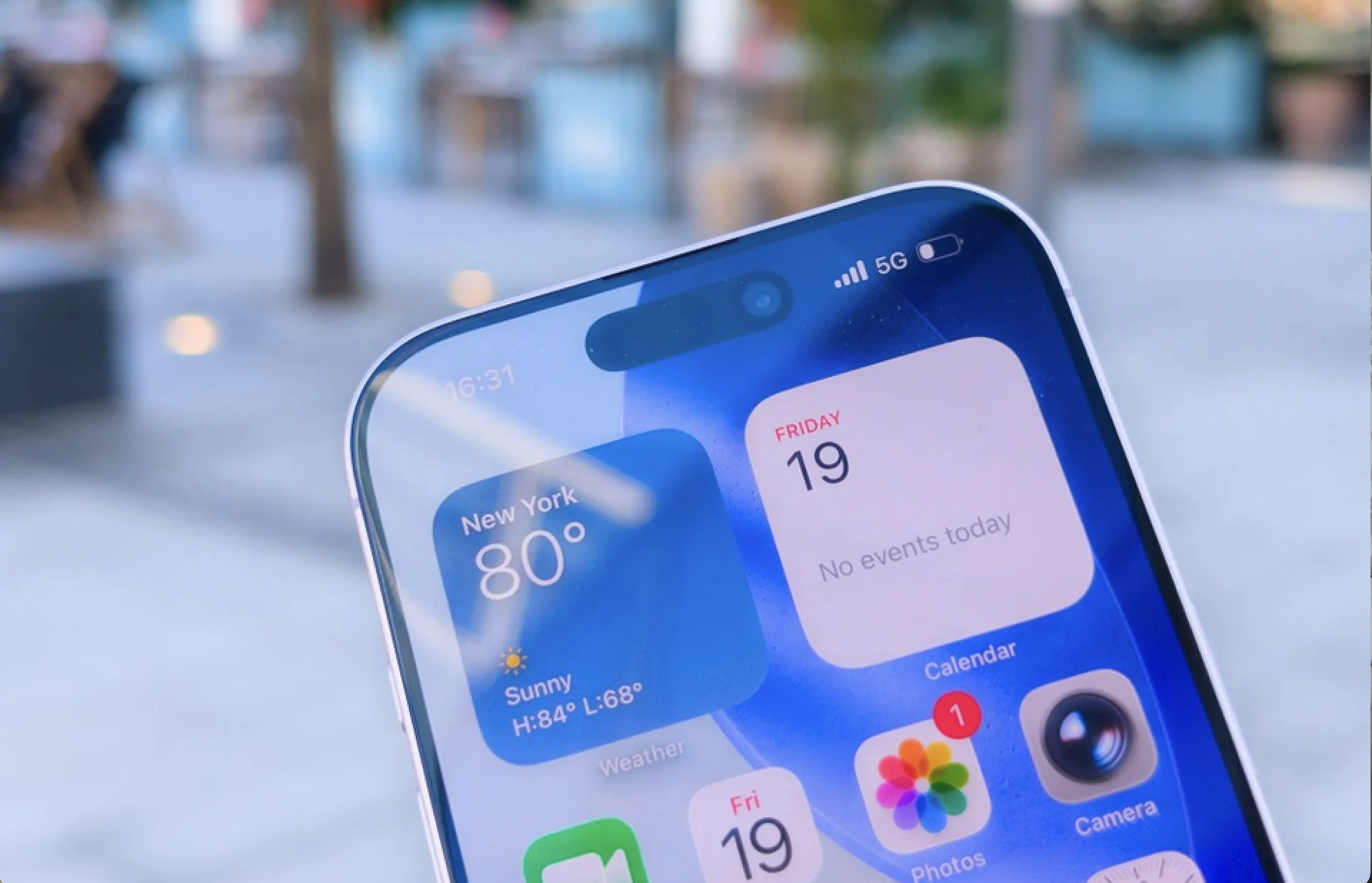 iPhone giá rẻ sắp có nâng cấp đáng tiền