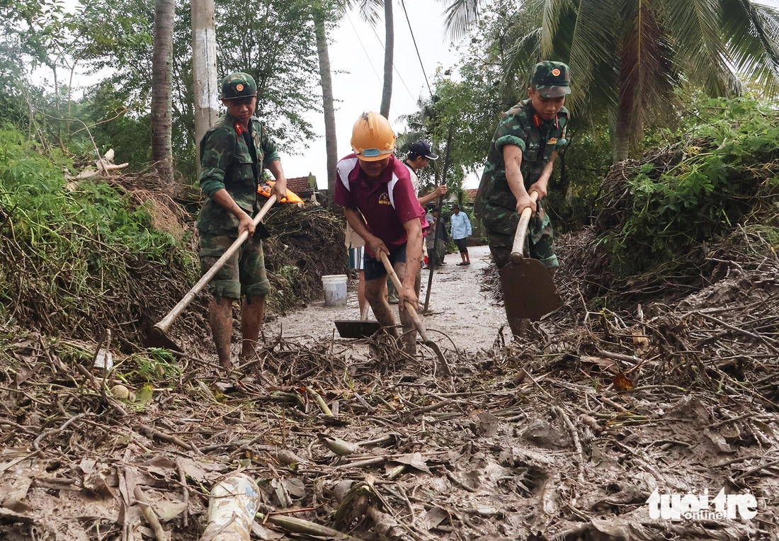 giúp dân - Ảnh 9.