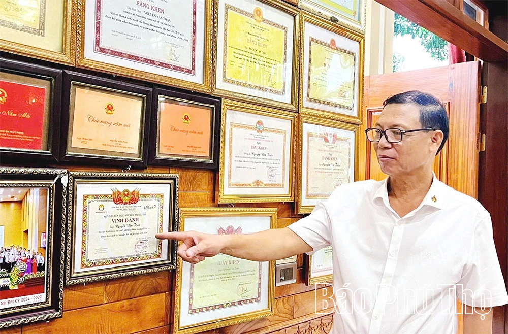 Поширення взірців для наслідування